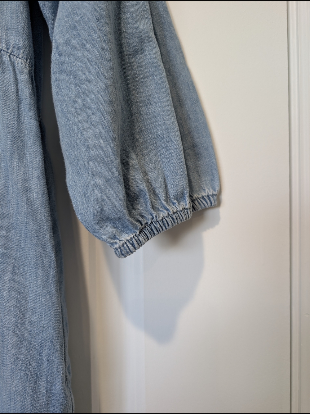 GAP Organic Cotton Light Blue V-Neck Denim Midi Dress‎ - Picture 4 of 7